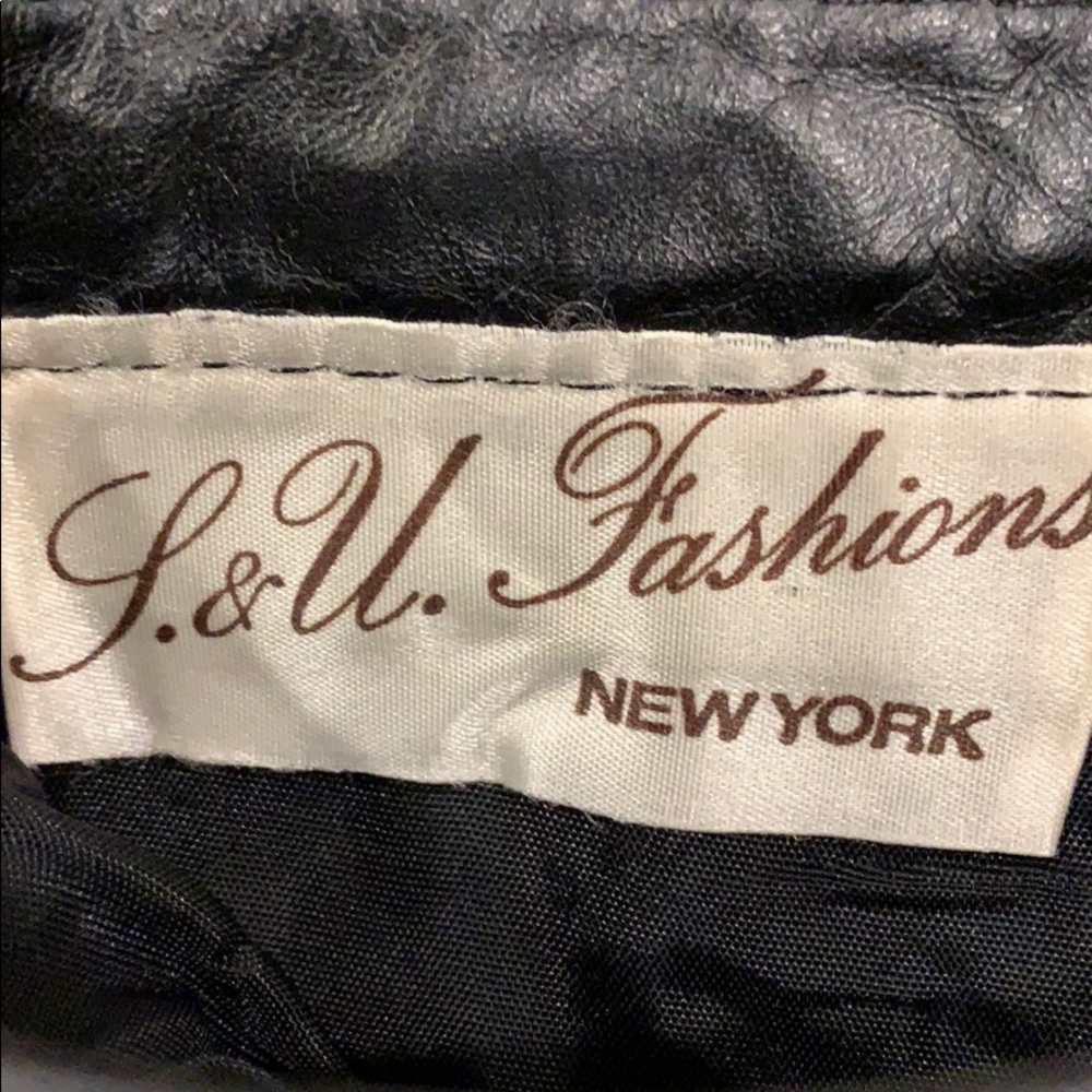 80’s Vintage Genuine Leather Skirt - Picture 3 of 8